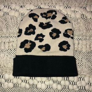 Cheetah print toboggan !